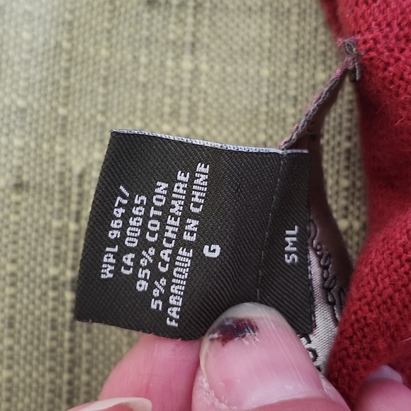 Eddie Bauer Men's Cotton Cashmere Reddish/Orange V-Neck, Long Sleeve Sweater - Picture 9 of 12